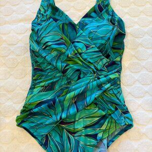 Women's one-piece wrap-front (miracle) swimsuit, size 8 NWOT